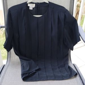 Christian Dior Paris New York short sleeve pleated